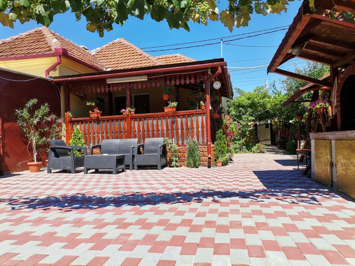 Casa Dana Hotel ฮาเซก ภายนอก รูปภาพ